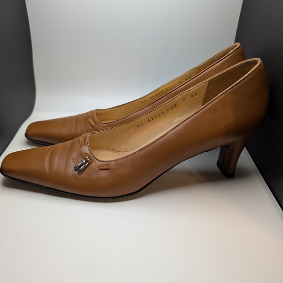 Salvatore Ferragamo Brown Leather Women's Shoes 8 Narrow - Picture 12 of 16